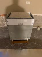 Indesit A+11L inbouwvaatwasser, Ophalen, Zo goed als nieuw, Inbouw, 85 tot 90 cm