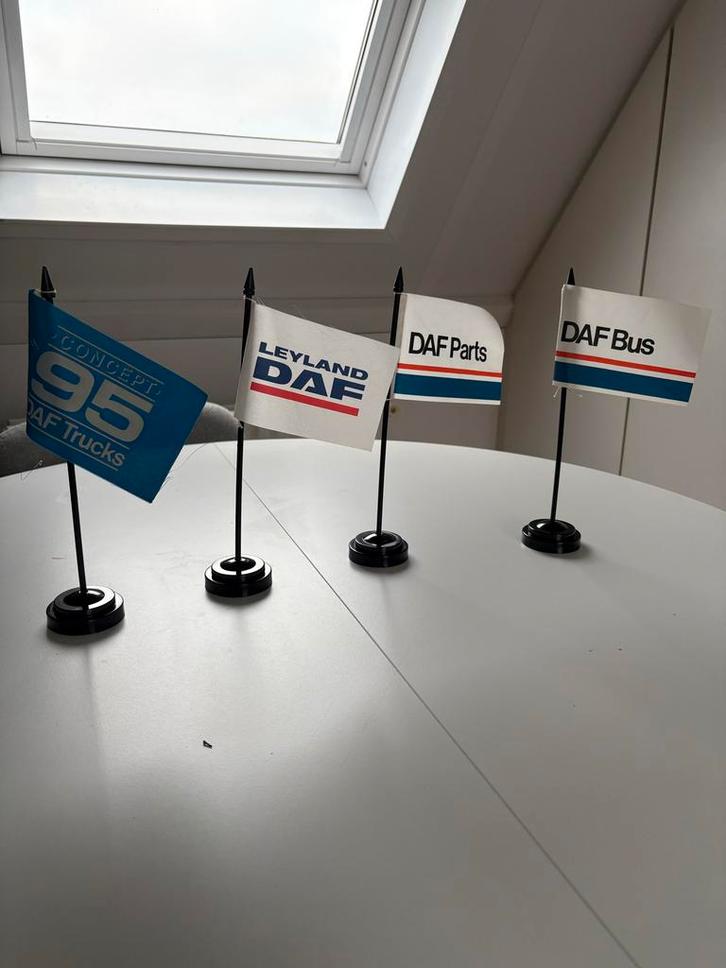 Reclame Tafelvlaggen o.a Daf,Toyota,Seat, land rover, Verzamelen, Merken en Reclamevoorwerpen, Zo goed als nieuw, Reclamebord