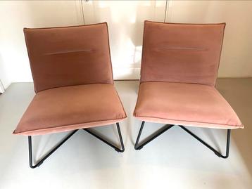 2 Fauteuils - So True by Troubadour – velvet oudroze beschikbaar voor biedingen