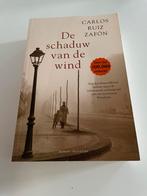 Carlos Ruiz Zafón - De schaduw van de wind, Ophalen of Verzenden, Gelezen, Carlos Ruiz Zafón