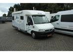 Elnagh Slim 650 Vast Bed +zitje 2004, Caravans en Kamperen, Overige merken, Bedrijf, Koelkast, Half-integraal