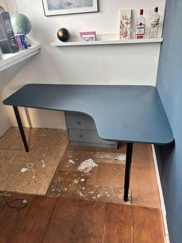 Ikea bureua - afbeelding 1