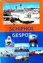'Schiphol gespot', luchtvaartfotoboek van Rob Hemelrijk, Gelezen, Ophalen of Verzenden, Vliegtuig, Rob Hemelrijk