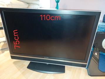 Sony LCD TV - 110cm - Gebruikt beschikbaar voor biedingen
