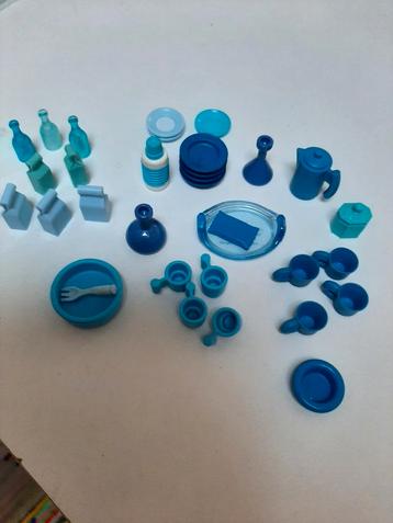 Blauw serviesgoed  enz beschikbaar voor biedingen