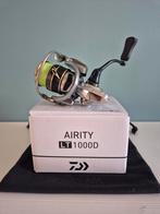 Daiwa Airity LT1000 D, Ophalen of Verzenden, Zo goed als nieuw, Molen