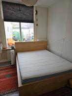 IKEA MALM BED met mattress and Lattenbodem 180X200, Huis en Inrichting, Slaapkamer | Bedden, 180 cm, Wit, Zo goed als nieuw, Hout