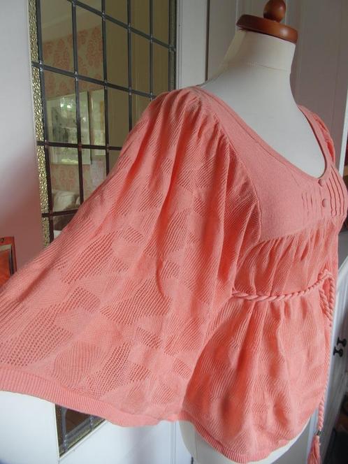 Aparte top met vlindermouwen van Supertrash zalm-kleur., Kleding | Dames, Tops, Zo goed als nieuw, Maat 36 (S), Oranje, Korte mouw