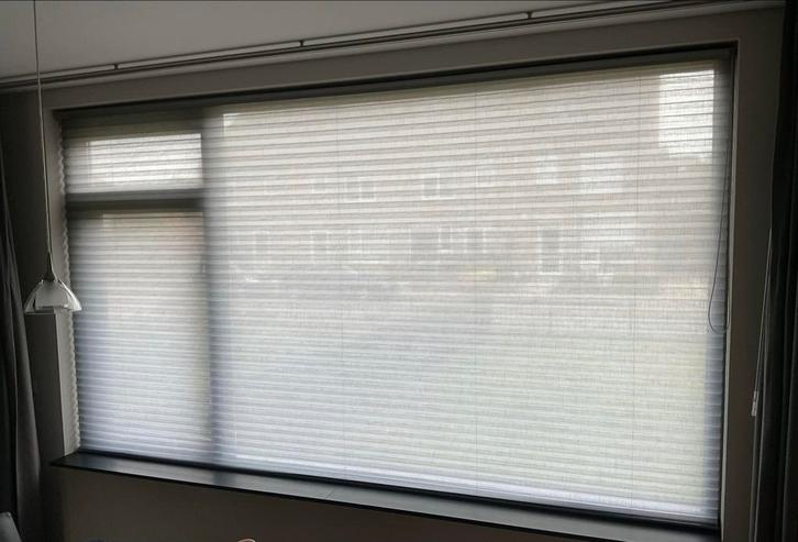 Plissé raamdecoratie 305x175cm en 307,5x138,3cm - Top-down, Huis en Inrichting, Stoffering | Gordijnen en Lamellen, Zo goed als nieuw