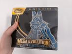 Gesealde Mega Evolutions Elite Trainer Box, Hobby en Vrije tijd, Verzamelkaartspellen | Pokémon, Ophalen of Verzenden, Nieuw, Boosterbox