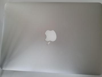 MacBook Pro Retina 13 inch, Late 2013, nw accu 2020, netjes beschikbaar voor biedingen