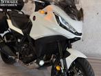 HONDA NT 1100 DCT (bj 2022), Bedrijf, Toermotor