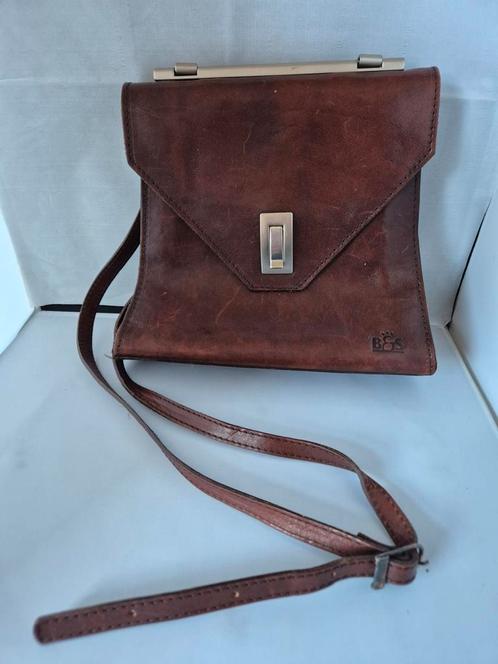 B&S zgan vintage donker cognac leren schoudertas, Sieraden, Tassen en Uiterlijk, Tassen | Schoudertassen, Zo goed als nieuw, Bruin