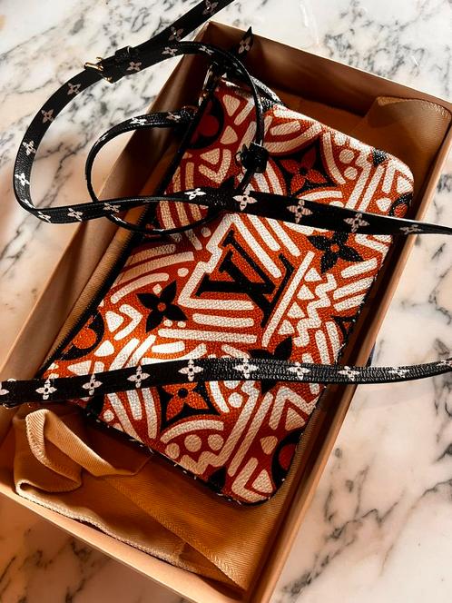 Louis vuitton tas, Sieraden, Tassen en Uiterlijk, Tassen | Damestassen, Handtas, Bruin, Ophalen of Verzenden