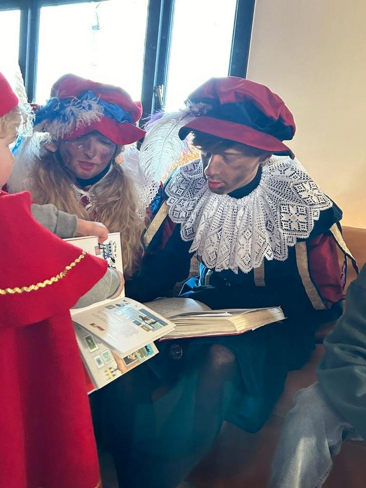 Pietenpak voor Sinterklaas, Kinderen en Baby's, Carnavalskleding en Verkleedspullen, Gebruikt, Jongen of Meisje, 122 t/m 128, Ophalen of Verzenden