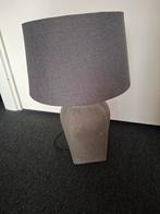 Schemerlamp betonlook met grijze lampenkamp. Excl ledlamp, Huis en Inrichting, Lampen | Lampenkappen, Ophalen of Verzenden, Zo goed als nieuw