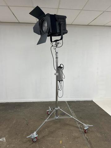 Ledgo LG-D4500M LED Fresnel Studiolamp met DMX beschikbaar voor biedingen