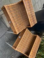 Rotan nachtkastjes, Huis en Inrichting, Slaapkamer | Nachtkastjes, Gebruikt, Minder dan 45 cm, Hout, 55 tot 70 cm
