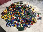 Lego City en andere losse steentjes met Lego Box en 30643, Ophalen of Verzenden, Zo goed als nieuw