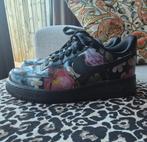 Nike airforce 1 Black Floral, Ophalen of Verzenden, Gedragen, Zwart, Sneakers of Gympen