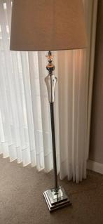 Stijlvolle Staande Lamp met Lampenkap, Ophalen, Zo goed als nieuw, Metaal, 150 tot 200 cm