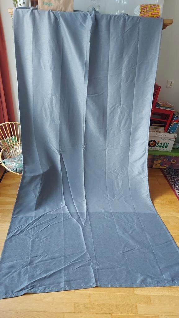 Grijze kant en klare verduisteringsgordijnen 2 stuks, Huis en Inrichting, Stoffering | Gordijnen en Lamellen, Zo goed als nieuw