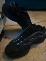 Adidas Yeezy 700 V3 Dark Glow GX 6144 US9.5 Men, Kleding | Dames, Schoenen, Zo goed als nieuw, Ophalen