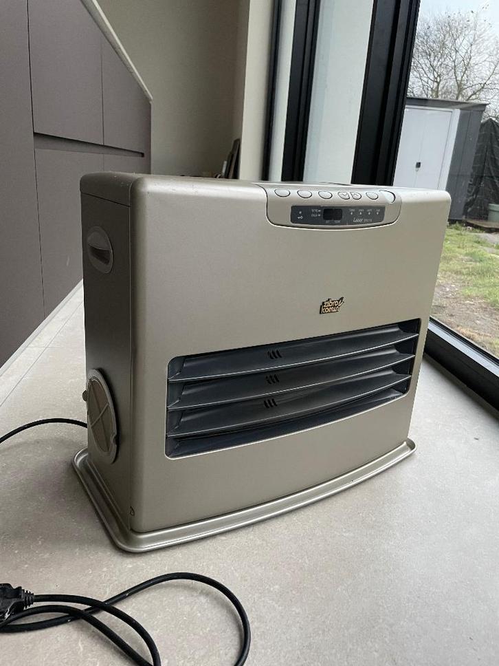 Zibro Kamin SRE176 petroleum kachel, Huis en Inrichting, Kachels, Gebruikt, Vrijstaand, Petroleumkachel, Overige brandstoffen