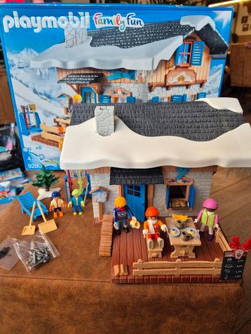 Playmobil Family Fun Skihut 9280 - Complete Set beschikbaar voor biedingen