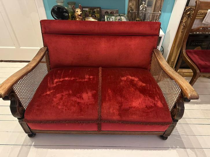 Vintage artifort 2 zits rode bank, Huis en Inrichting, Banken | Bankstellen, Gebruikt, Tweepersoons, 75 tot 100 cm, Ophalen of Verzenden