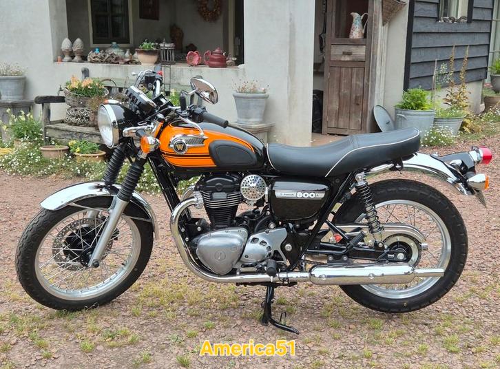 I.n.st 2017 Kawasaki W800 final edition slechts 5514 klm!, Motoren, Motoren | Kawasaki, Bedrijf, Toermotor, meer dan 35 kW, 2 cilinders