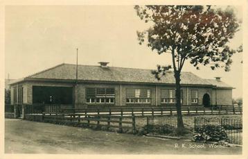 (378-280-039) Wormer  RK School beschikbaar voor biedingen