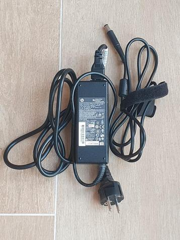 HP Laptop Adapter 90W, 19V 4.74A beschikbaar voor biedingen