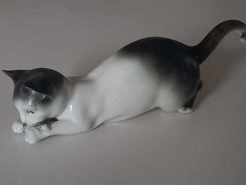 Beeld kat Pfeffer Gotha, Antiek en Kunst, Antiek | Porselein, Ophalen of Verzenden