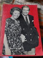 Beatrix en Claus plakboek, Ophalen of Verzenden, Gebruikt, Nederland, Tijdschrift of Boek