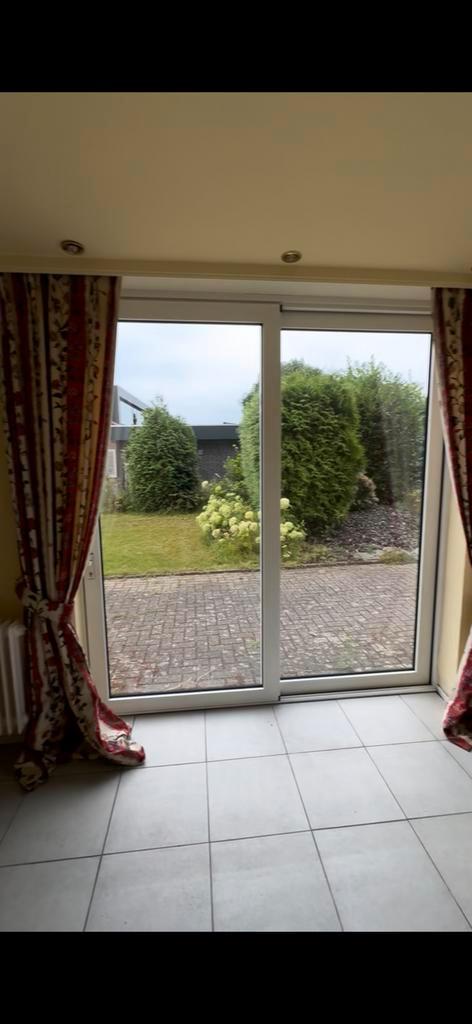 Kunststof schuifpui wit - dubbel glas, Doe-het-zelf en Verbouw, Kozijnen en Schuifpuien, Zo goed als nieuw, Schuifpui, Aluminium