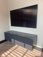 Moderne (marmerlook) TV meubel hangend, Huis en Inrichting, Kasten | Televisiemeubels, Ophalen, 100 tot 150 cm, Glas, 3417EM