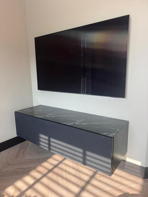 Moderne (marmerlook) TV meubel hangend, Huis en Inrichting, Kasten | Televisiemeubels, Zo goed als nieuw, Minder dan 100 cm, 100 tot 150 cm