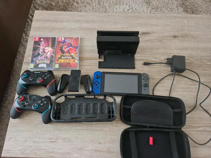 Nintendo Switch + Toebehoren (Zie Foto's & Beschrijving), Spelcomputers en Games, Spelcomputers | Nintendo Switch, Gebruikt, Switch Original