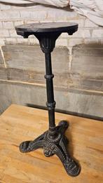 Gietijzeren tafeltje met hamerite verf, Tuin en Terras, Tuintafels, Ophalen of Verzenden, Gebruikt, Rond
