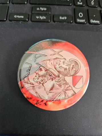 Ajax button beschikbaar voor biedingen