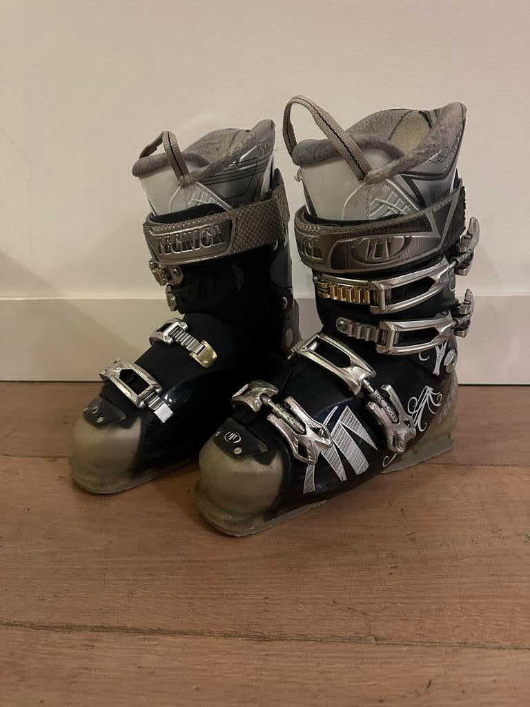 Tecnica dames Skischoenen 24-24,5, 160 tot 180 cm, Gebruikt, Schoenen, Skiën