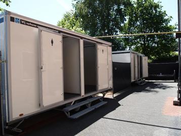 Luxe toiletwagen, toiletunit, urinoir, plaszuil huren feest beschikbaar voor biedingen