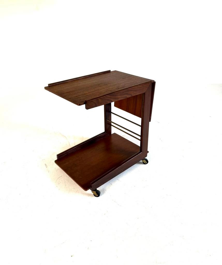 Vintage teakhouten trolley ‘60, Huis en Inrichting, Tafels | Bijzettafels, Vintage retro buisframe design rotan webbing papercord deens