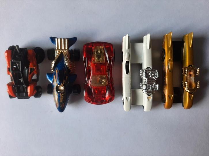 Hot wheels setje van 5, Hobby en Vrije tijd, Modelauto's | Overige schalen, Gebruikt, Auto, Ophalen of Verzenden