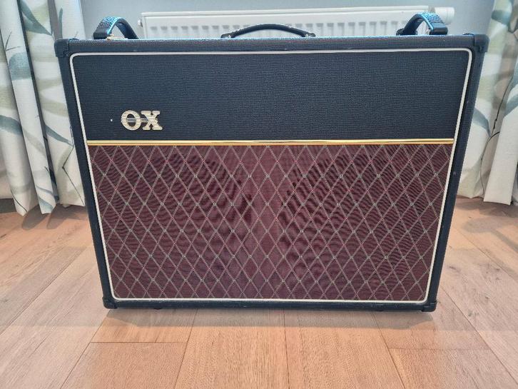 Vox AC15C2 Twin Custom, Muziek en Instrumenten, Versterkers | Bas en Gitaar, Zo goed als nieuw, Gitaar, Minder dan 50 watt, Ophalen