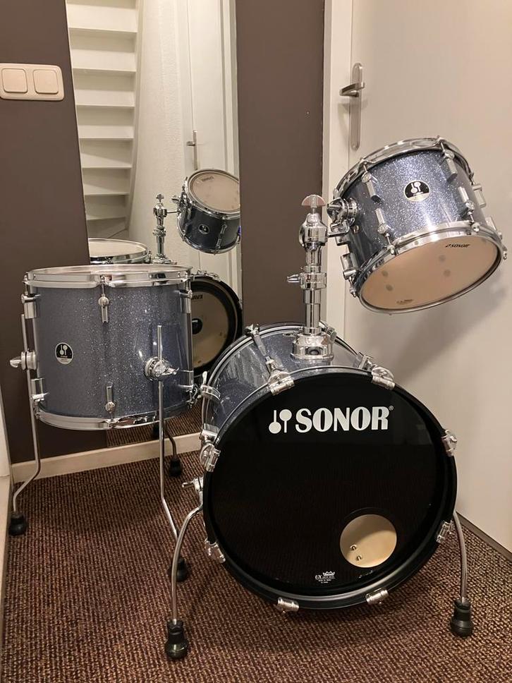 Sonor Safari Black Galaxy Sparkle compact drumstel/shellset, Muziek en Instrumenten, Drumstellen en Slagwerk, Gebruikt, Sonor