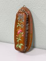 Vintage handgeschilderd houten borstelsetje – wandborstel, Antiek en Kunst, Ophalen of Verzenden
