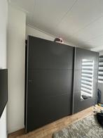 Zwart/Grijs 2 deur kast, Ophalen, 200 cm of meer, Zo goed als nieuw, 200 cm of meer