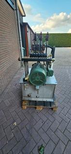Hydrauliek pomp, Ophalen, Zo goed als nieuw